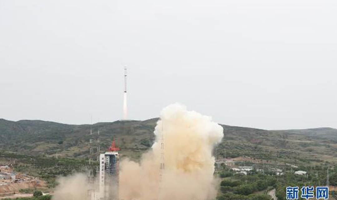 我国成功发射北京三号卫星 搭载发射3颗小卫星