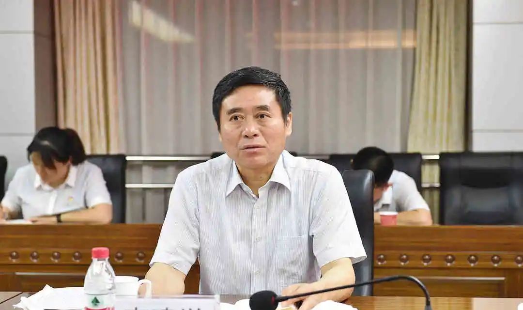 临汾审计中心党组书记、主任李建学深入尧都农商行督导调研