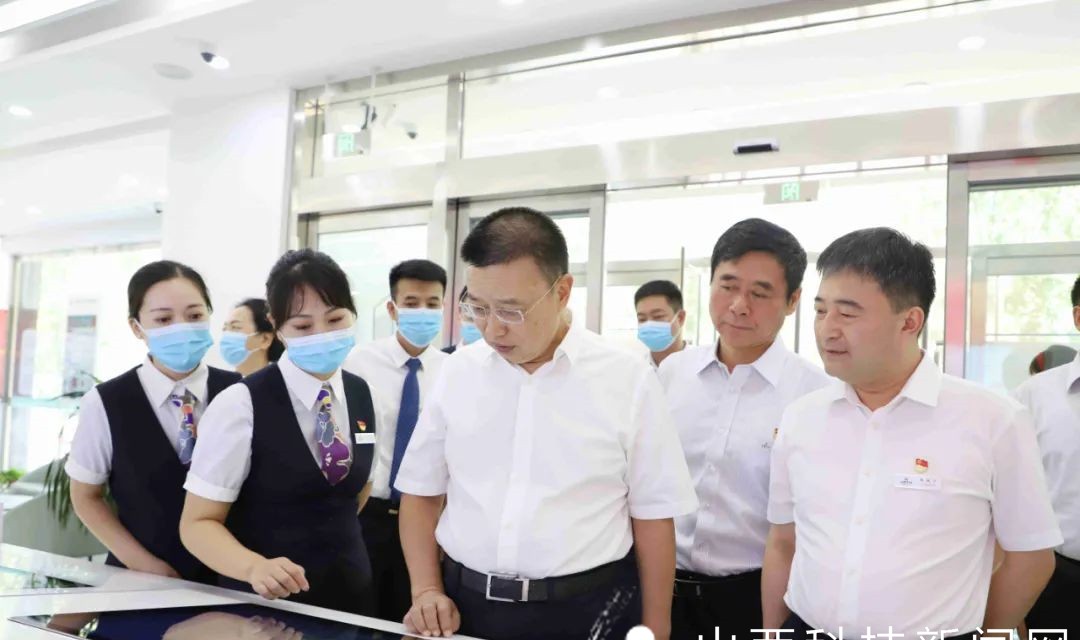省联社党委委员、副主任刘延辉深入侯马农商行开展专题调研