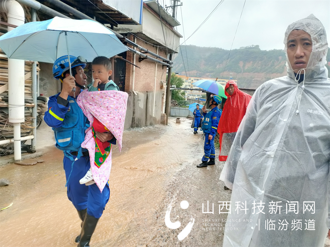 大宁蓝天救援队防汛救灾纪实4