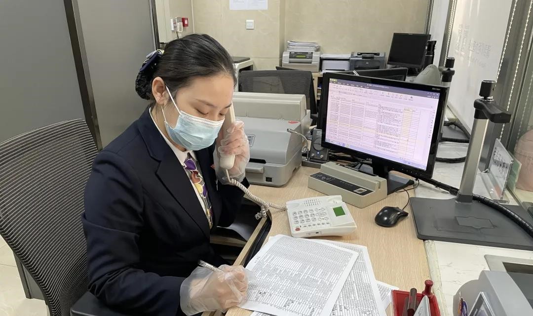 襄汾农商银行新建路支行开启三个&ldquo;+&rdquo; 推进&ldquo;一人多户（卡）&rdquo;清理工作