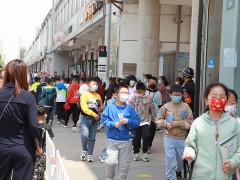 榆次区范围内各中小学校学生有序返校复课 冉冉初夏时 莘莘学子归