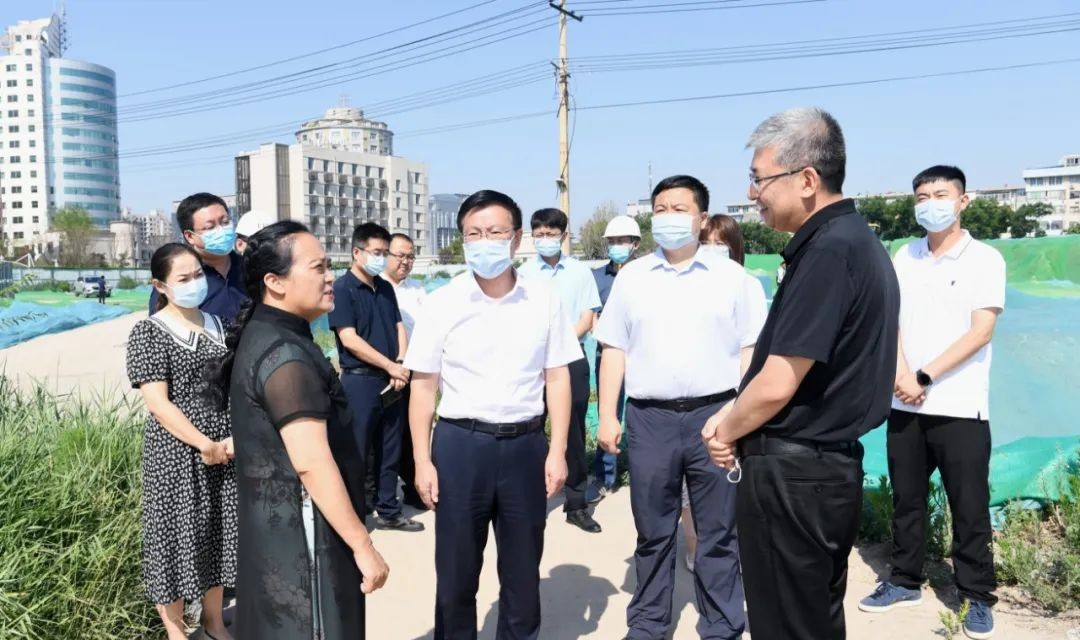 尧都区委书记崔绍民在辛寺街、乡贤街调研
