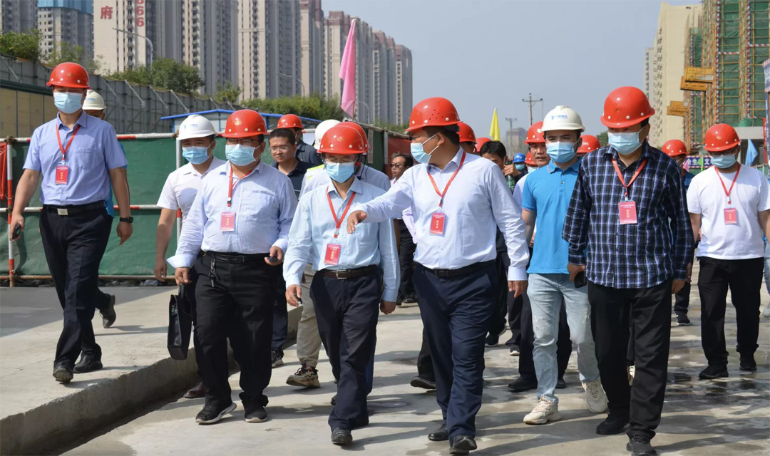 忻州市召开保障房和房屋建筑工程现场会