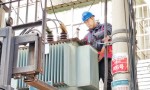 国网闻喜县供电公司桐城供电所 及时排除故障 保障居民生活