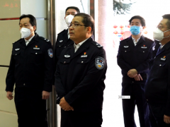 苏春华节后慰问一线交警民辅警