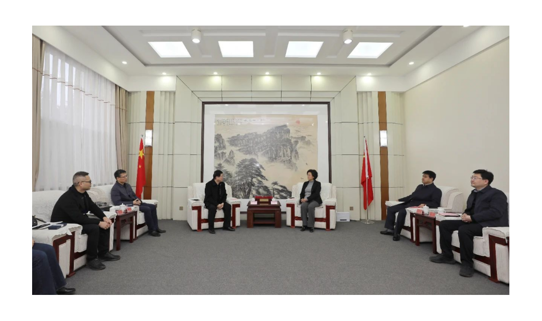 翼城县委书记黄晓君会见厦门路桥信息股份有限公司于征一行