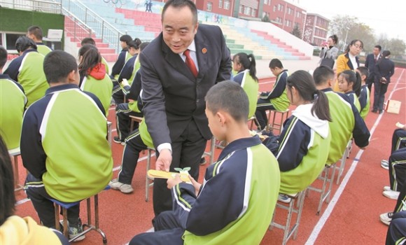 太谷区人民检察院 送法进校园 执剑护春蕾