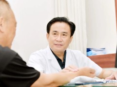 【讲好医者故事 建设健康长治】王佐明：一片冰心寄&ldquo;悬壶&rdquo;