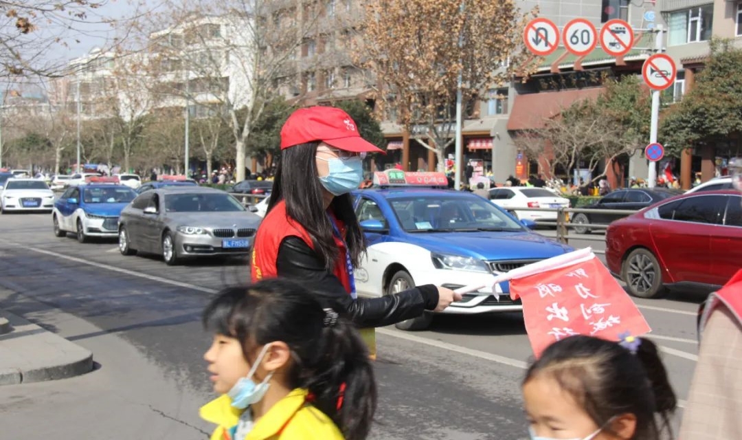 我是青年志愿者 我提倡文明出行&mdash;&mdash;临汾市财政局青年在行动