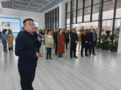 晋城城区开发区街道赴光机电产业园观摩学习