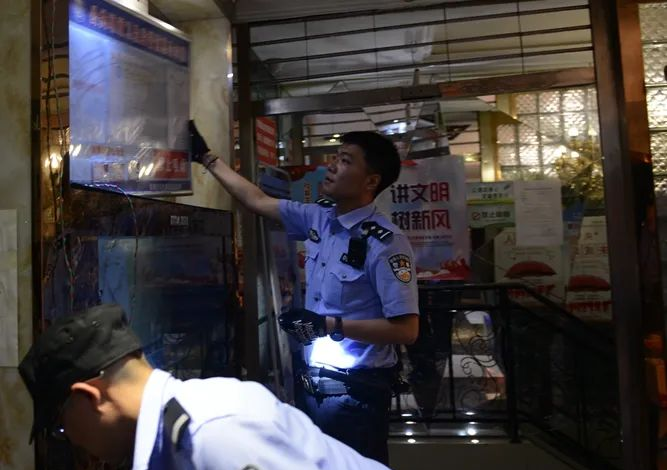 赵孟骅：让青春在警徽中闪光