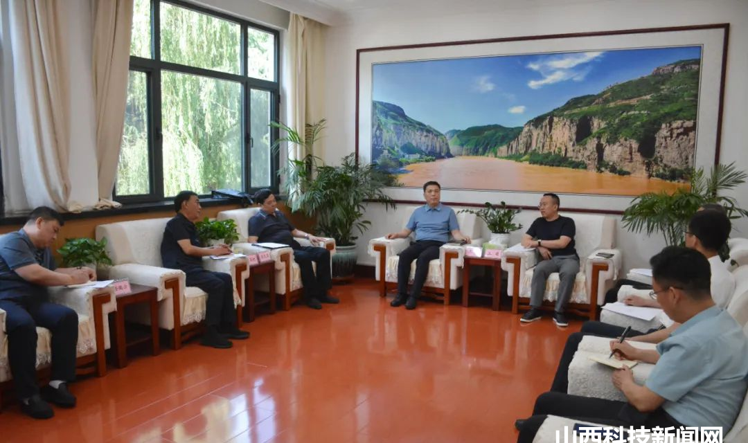 王云与上海信特供应链管理有限公司总经理王建举行工作会谈
