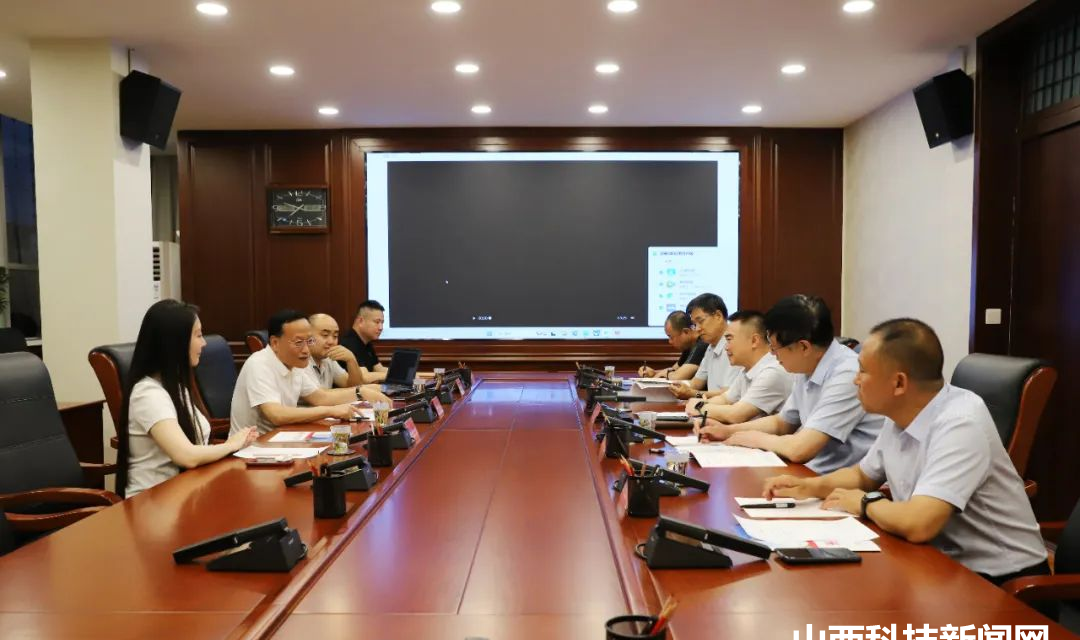 李晓武会见中国振华集团山西公司董事长张益项一行