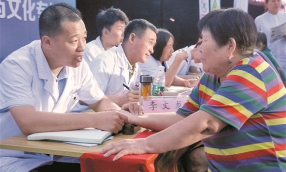 &ldquo;怡然见晋中&rdquo;全民文化活动季之中医药文化专场首场活动举办