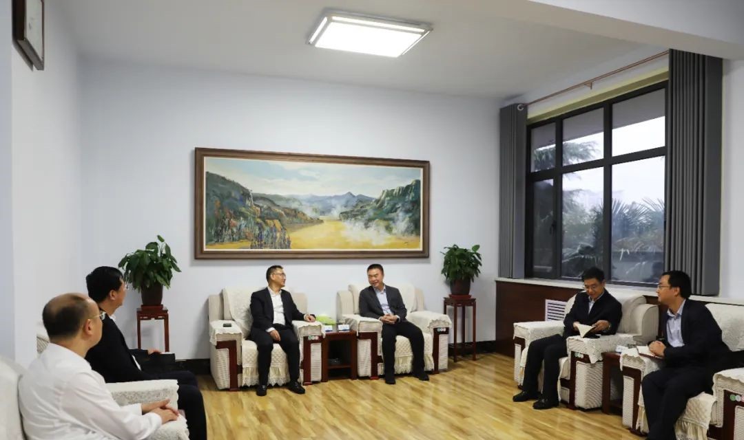 【河津】李晓武会见中国移动通信集团山西有限公司党委书记、董事长、总经理廖建一行