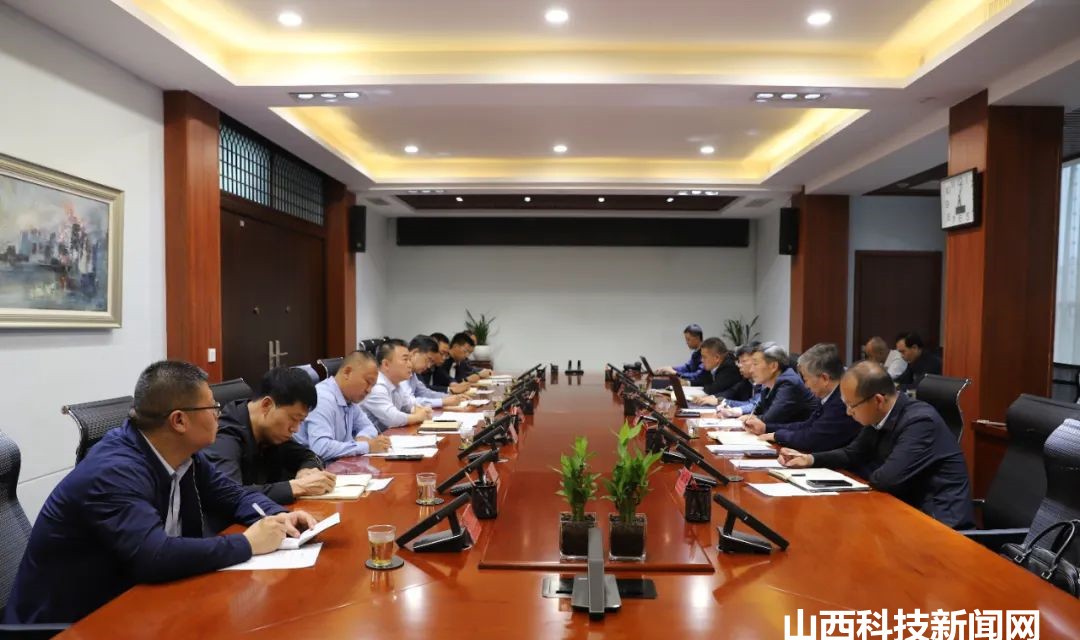 【河津】李晓武与黄河古贤水利枢纽有限公司党委书记、董事长朱宏伟一行座谈