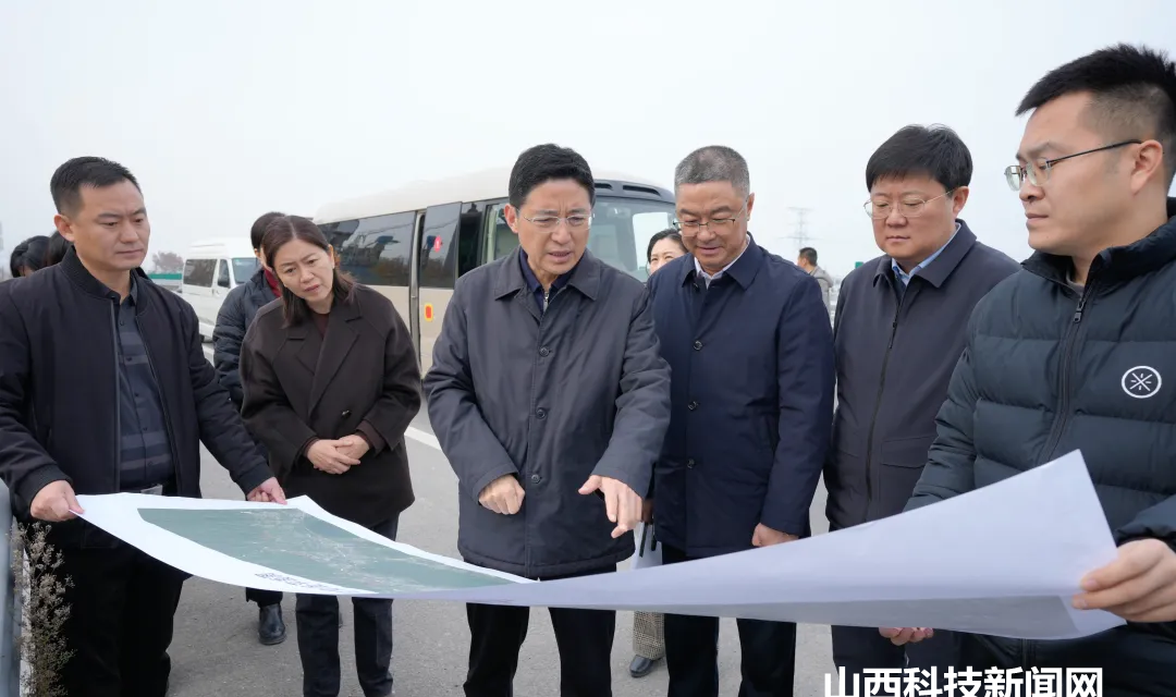 储祥好调研盐湖保护利用工作