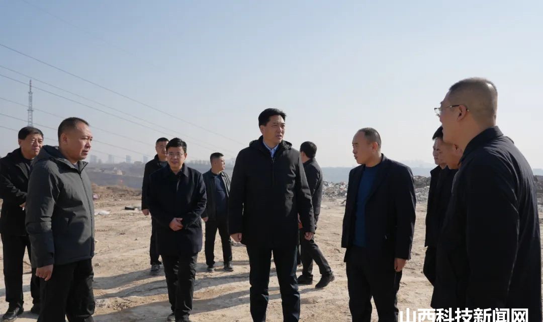 【河津】李昭阳深入基层就农村人居环境整治工作现场办公