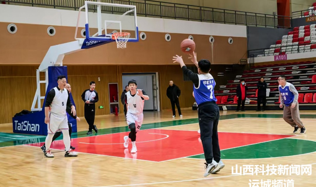 夏县:体育健身  喜庆元旦