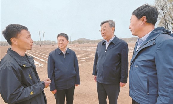 唐登杰在晋中市调研时强调 扛牢粮食安全政治责任 扎实推进乡村全面振兴