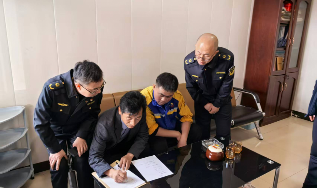 平陆县市场监督管理局开展成品油市场价格专项联合检查&mdash;&mdash;护航油价平稳调整